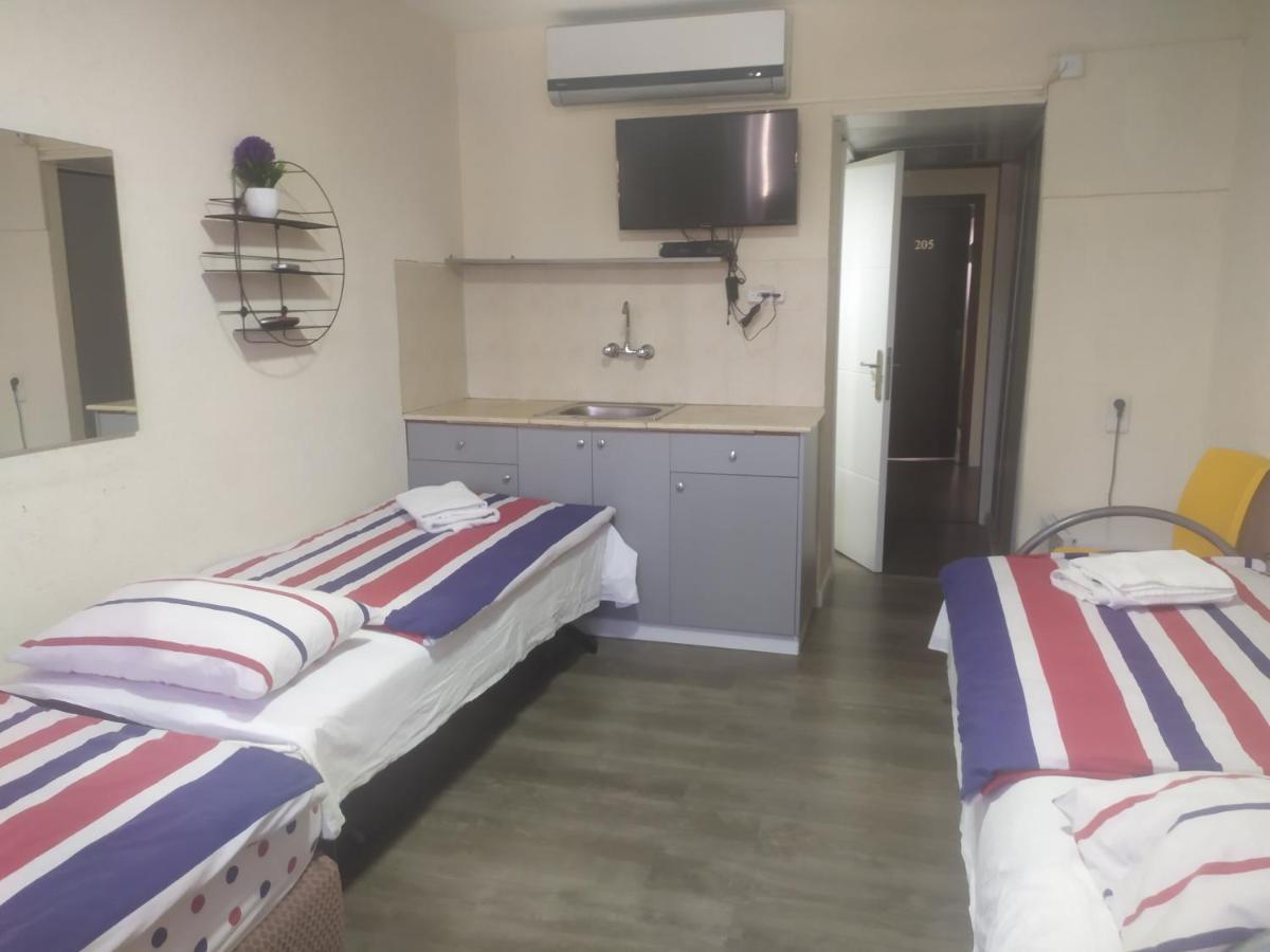 Motel Neve Midbar เอลัต ภายนอก รูปภาพ
